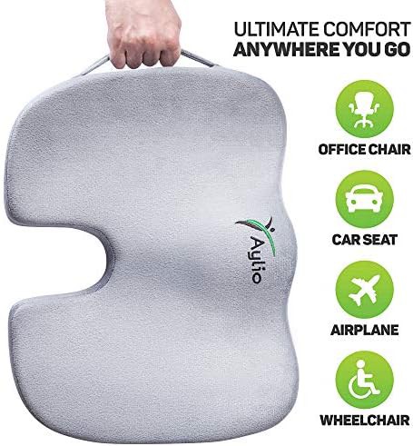 Gray coccyx cushion with U-shaped cutout — photo 5