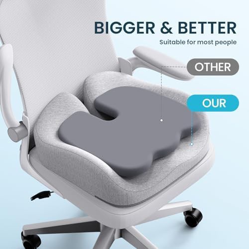 Grey memory foam tailbone relief cushion — photo 4