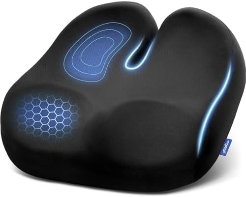 U-shaped cushion with thigh relief slope