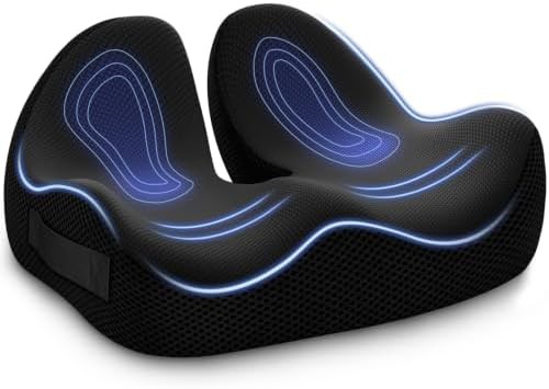 Contoured cushion with raised back support